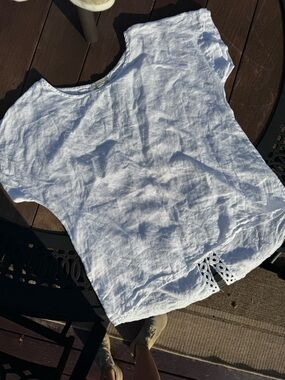 Like New Terzo Millennio Women's White Linen Short Sleeve Top with Eyelet Hem